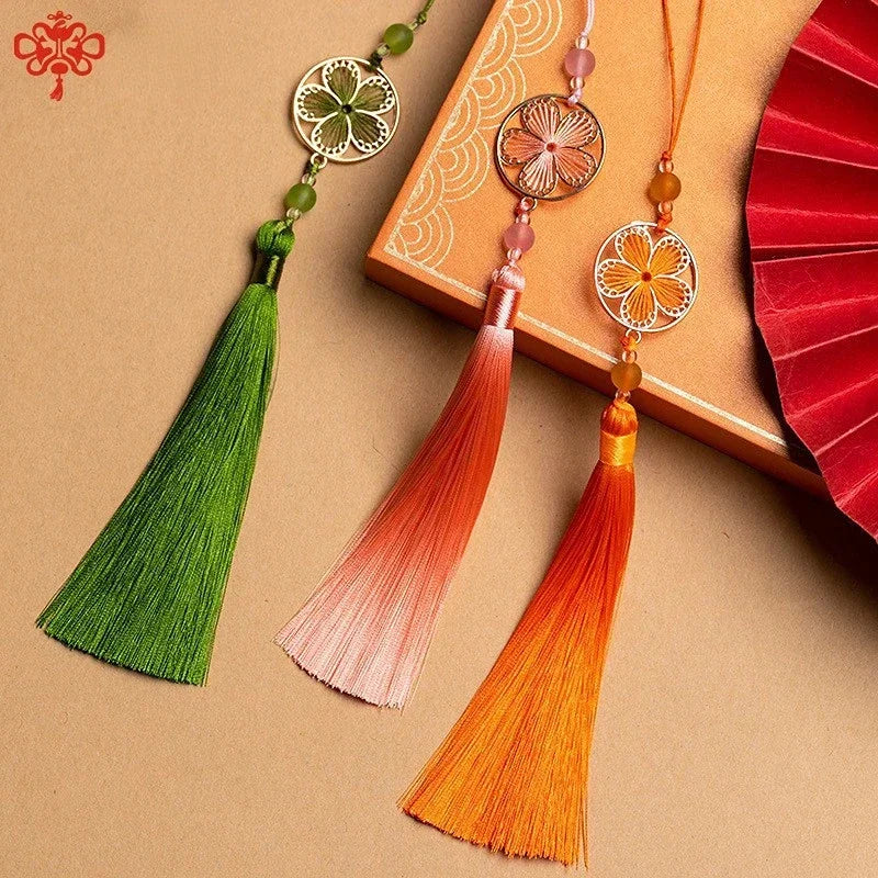 Beautiful Flower Tassels Ethnic Style Flower Metal Frame Ornament DIY Handicraft Ornaments Home Decorations